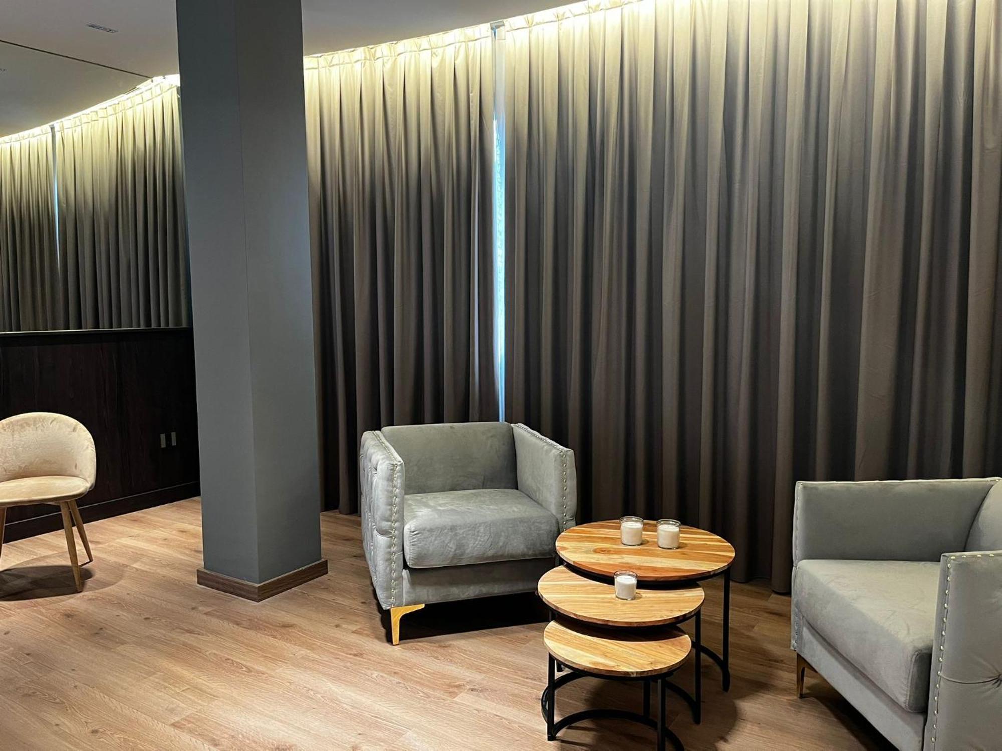 Hotel Reyes Ziries Albolote Extérieur photo