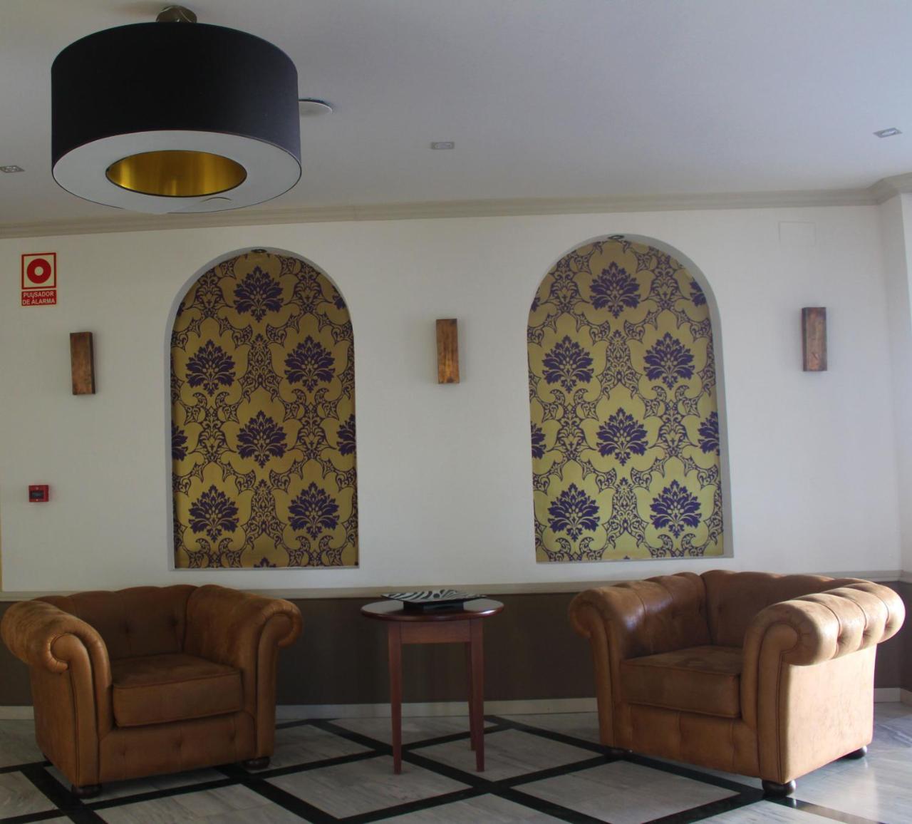 Hotel Reyes Ziries Albolote Extérieur photo